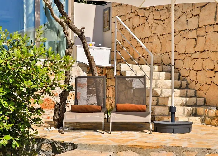 Kale Suites, Heated Pool In Winter, Adults Only 호텔 *