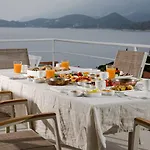 Отель Kale Suites, Heated Pool In Winter, Adults Only