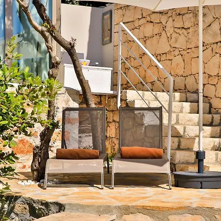 Kale Suites, Heated Pool In Winter, Adults Only Hotel *