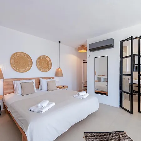 Kale Suites, Heated Pool In Winter, Adults Only 酒店