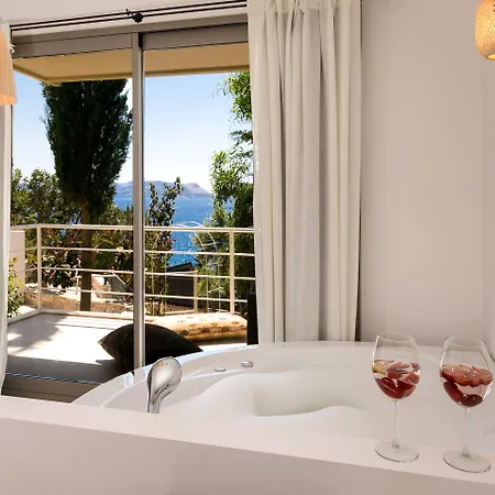 Kale Suites, Heated Pool In Winter, Adults Only 酒店 *