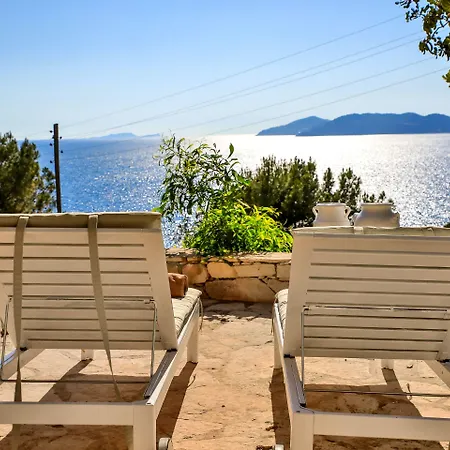 Kale Suites, Heated Pool In Winter, Adults Only *