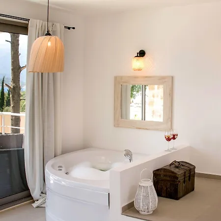 酒店 Kale Suites, Heated Pool In Winter, Adults Only
