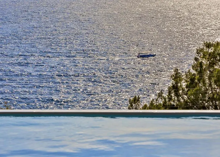 Kale Suites, Heated Pool In Winter, Adults Only *