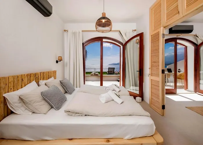 Kale Suites, Heated Pool In Winter, Adults Only Hotel Kaş