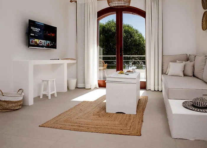 Hotel Kale Suites, Heated Pool In Winter, Adults Only