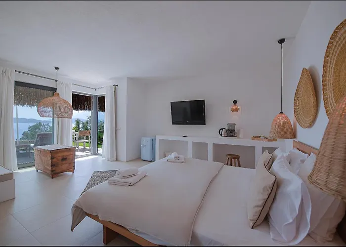 Kale Suites, Heated Pool In Winter, Adults Only * Kaş