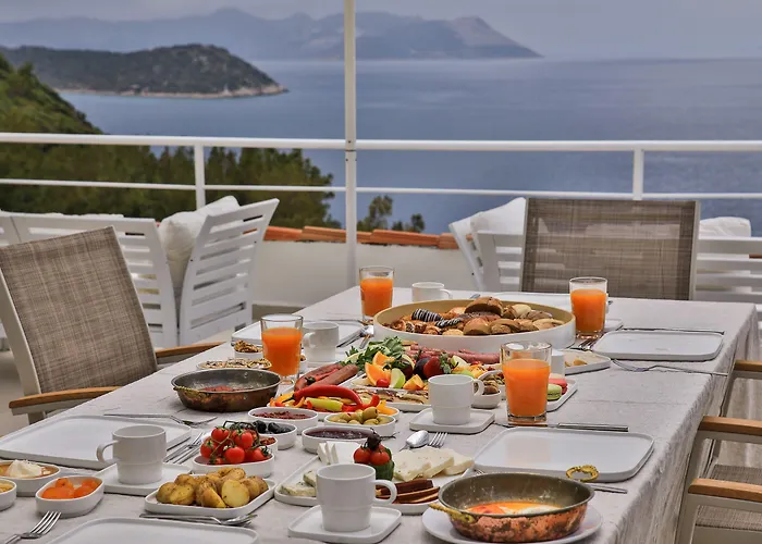 Kale Suites, Heated Pool In Winter, Adults Only Hotel Kaş