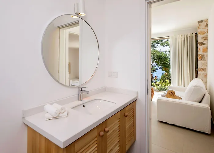 Kale Suites, Heated Pool In Winter, Adults Only Kaş