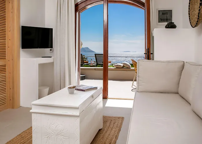 Kale Suites, Heated Pool In Winter, Adults Only Hotel