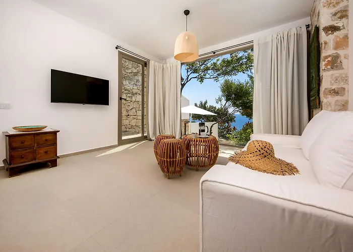Kale Suites, Heated Pool In Winter, Adults Only * Kaş