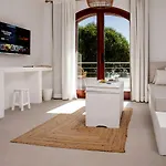 Kale Suites, Heated Pool In Winter, Adults Only Szálloda *