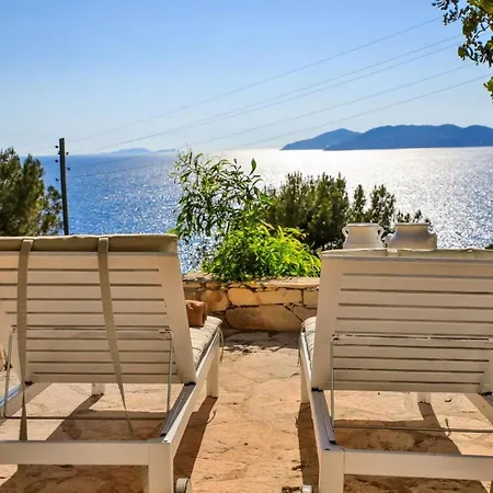 Kale Suites, Heated Pool In Winter, Adults Only Hotell *