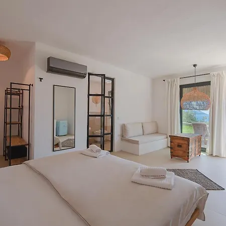 Kale Suites, Heated Pool In Winter, Adults Only